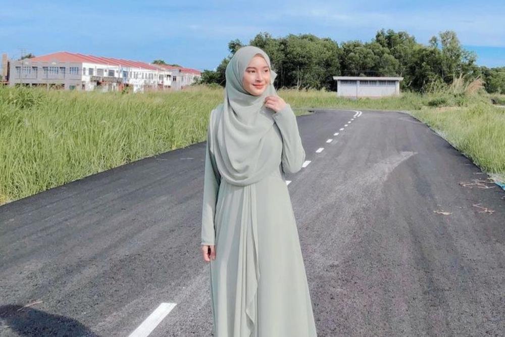 10 Desain Baju Gamis Lebaran Paling Elegan Tahun 2025!