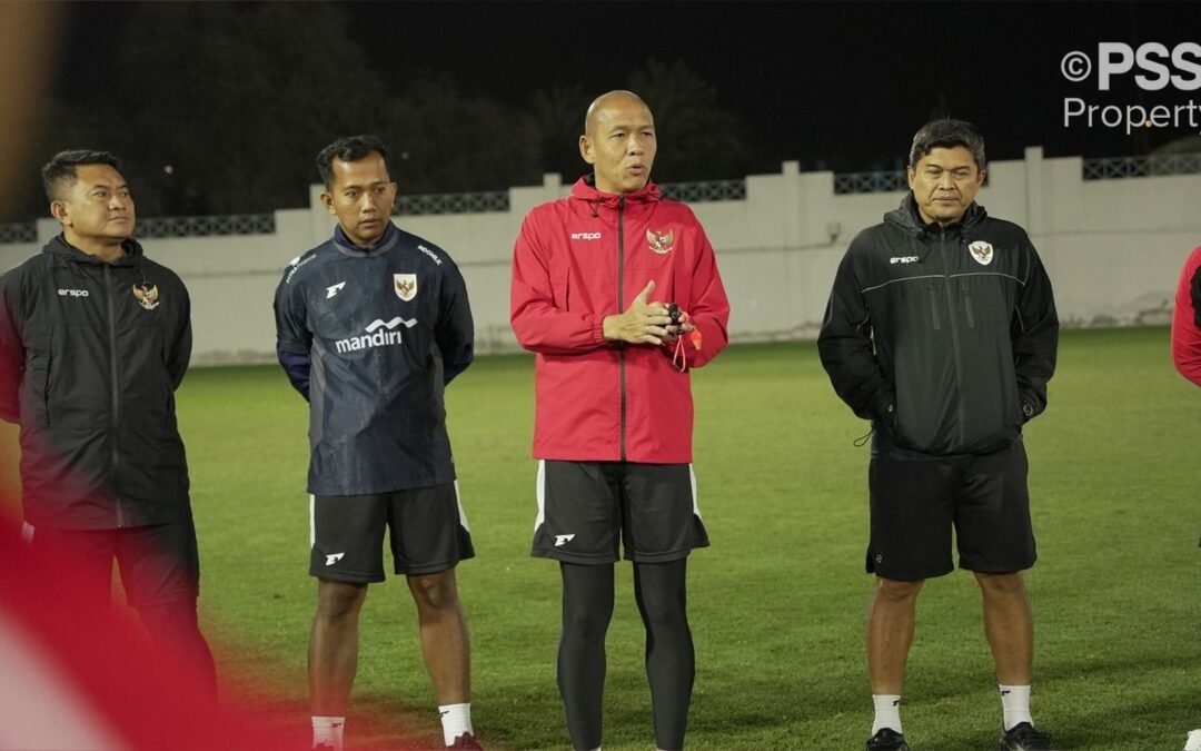 Nova Arianto Dorong Timnas U-17 Indonesia Hadapi Musim Dingin di Arab Saudi