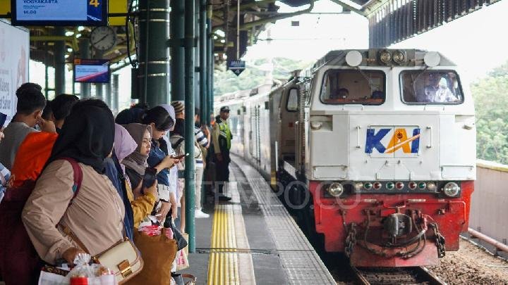Hindari Penipuan Tiket Kereta Api Lebaran dengan 3 Kanal Resmi PT KAI