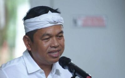 Gubernur Kenang Jasa Mak Iyok yang Dahulu Tidak Dibelikan Pakaian Lebaran: Aku Lari untuk Mempersembahkan Kebahagiaan