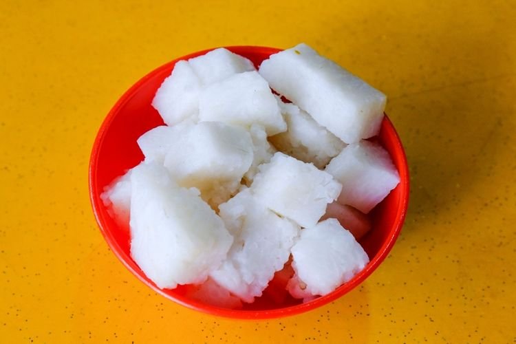 Cara Mudah Membuat Lontong Kenyal di Rice Cooker