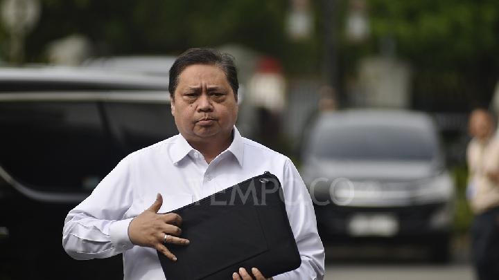 Respon Airlangga Hartarto Terhadap Jatuhnya IHSG dan Nilai Rupiah