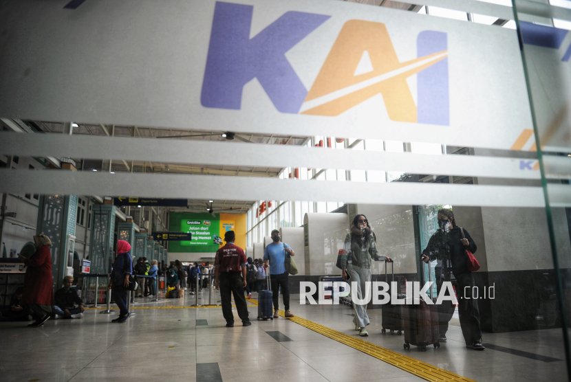 Kabar Bahagia bagi Santri Lirboyo: Diskon Spesial Tiket Kereta Api KAI