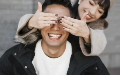 Kenali Tanda-Tanda Pria Humoris Ideal untuk Jadi Pasangan Anda