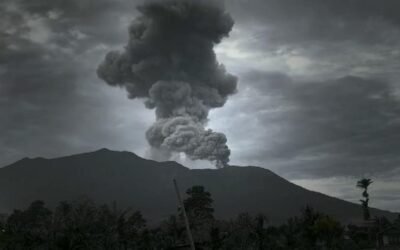 Erupsi Gunung Marapi: Kolom Abu Mencapai Tertinggi dalam Sejarah dengan Ketinggian 1.500 Meter